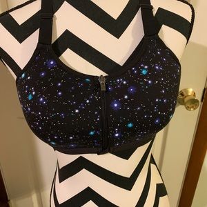 Victoria secret sport bra no underwire